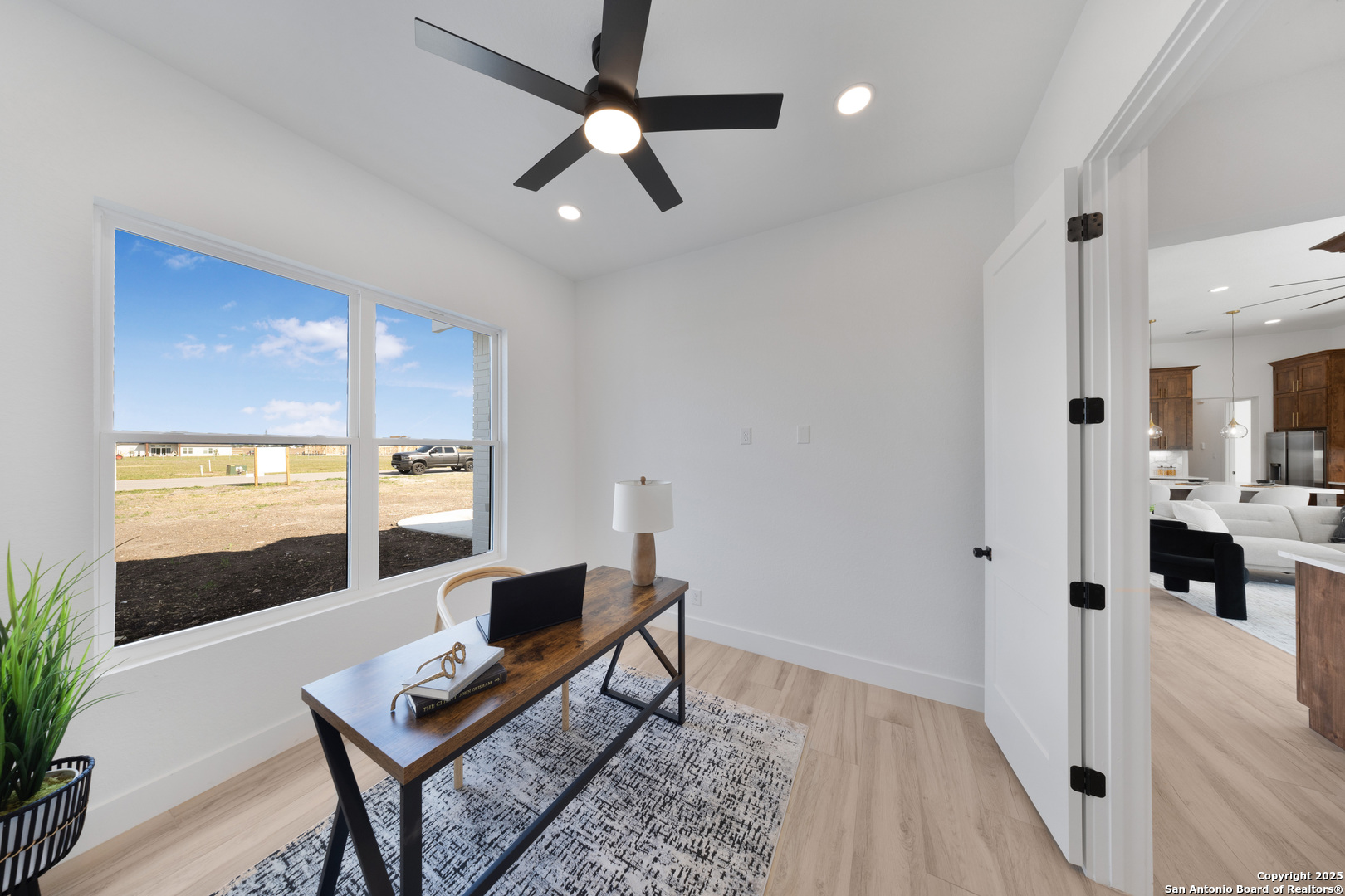 222 Double Creek Loop