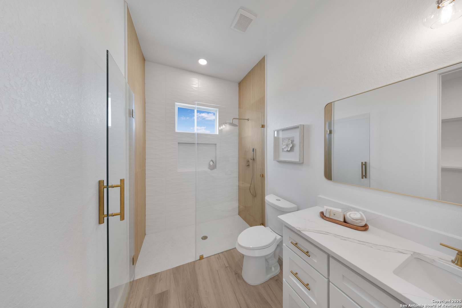 222 Double Creek Loop