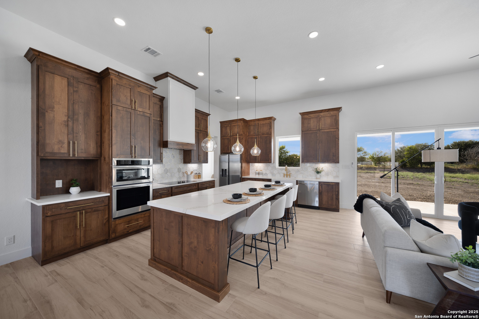 222 Double Creek Loop