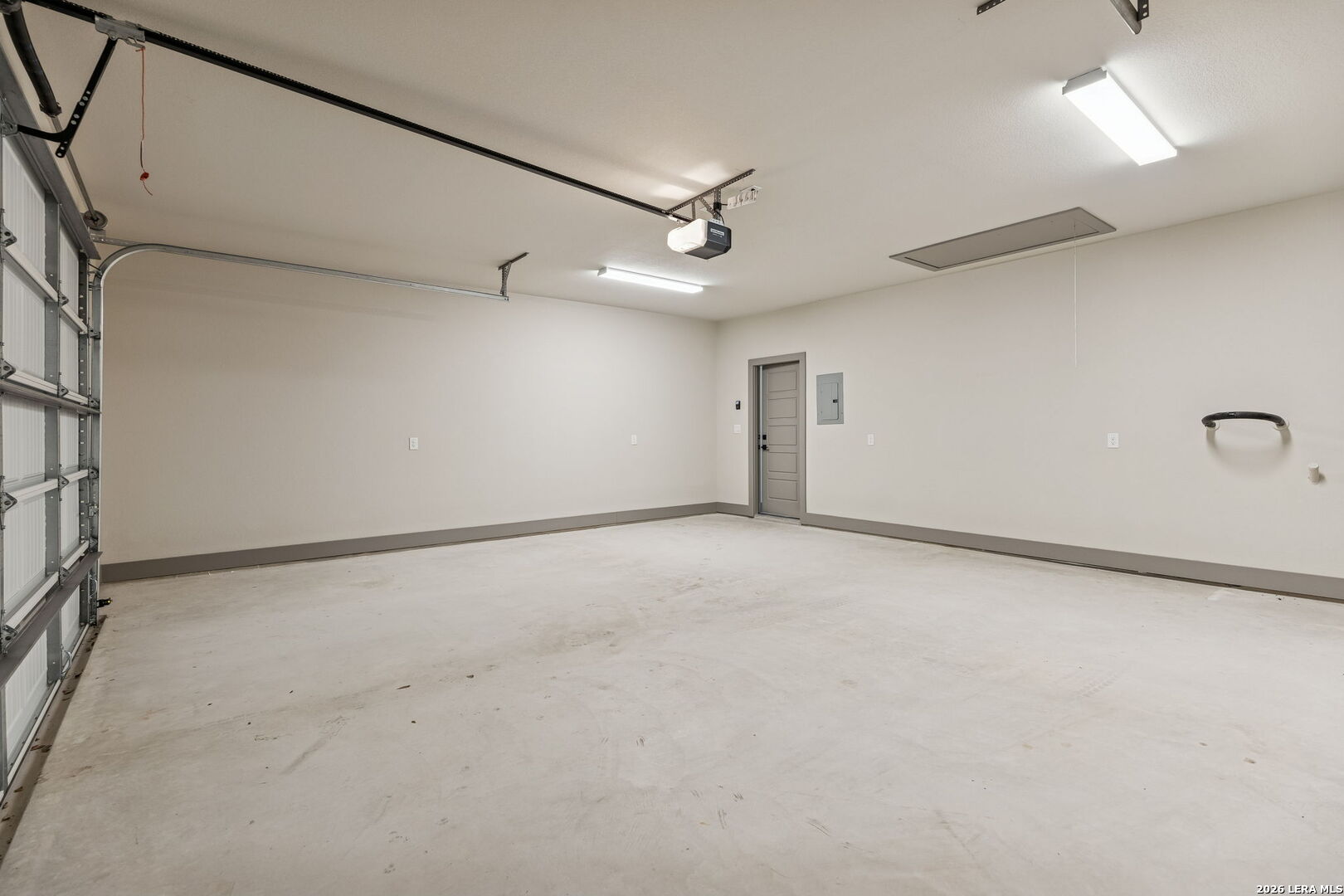 1513 Redwood