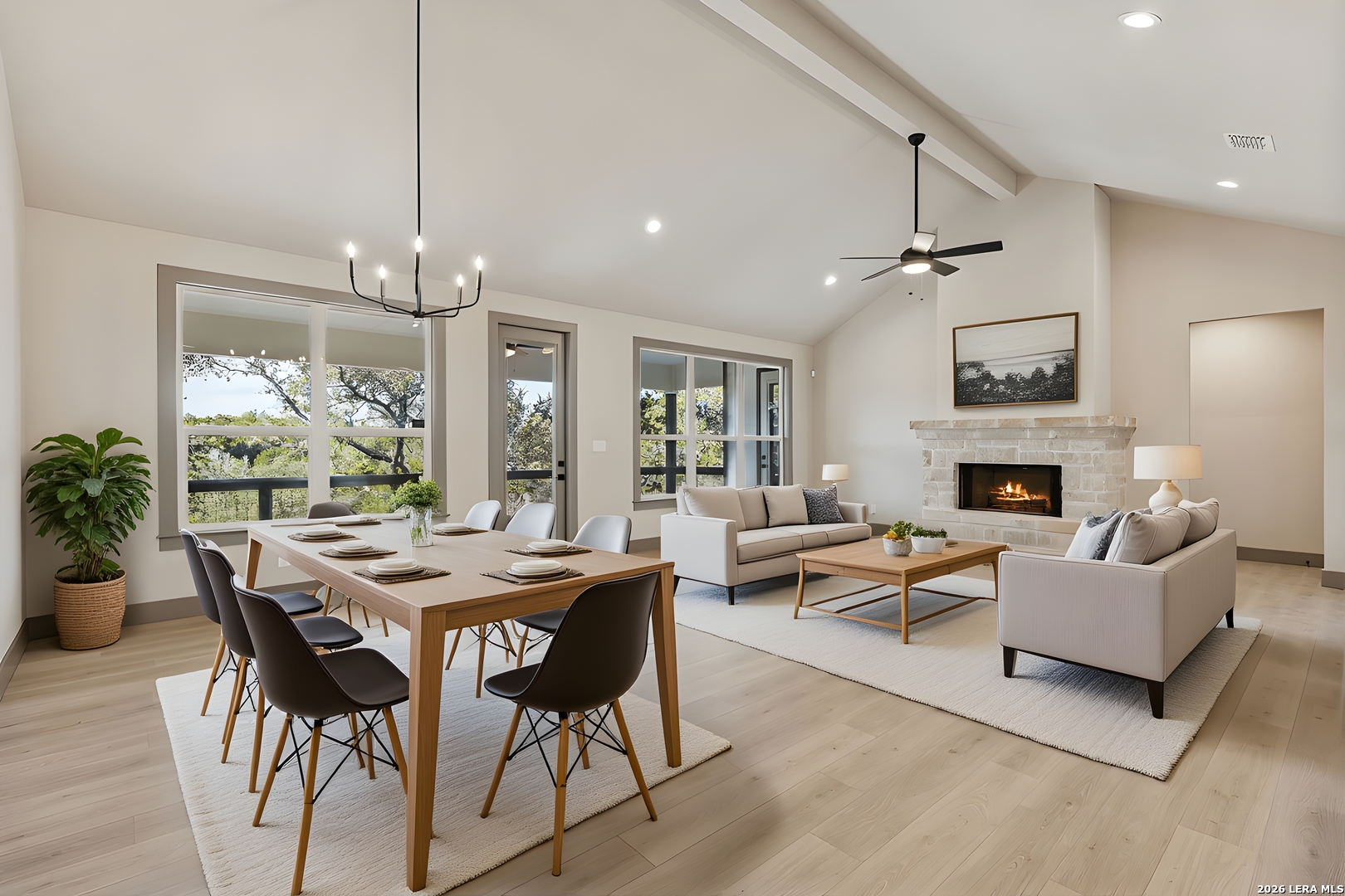 1513 Redwood