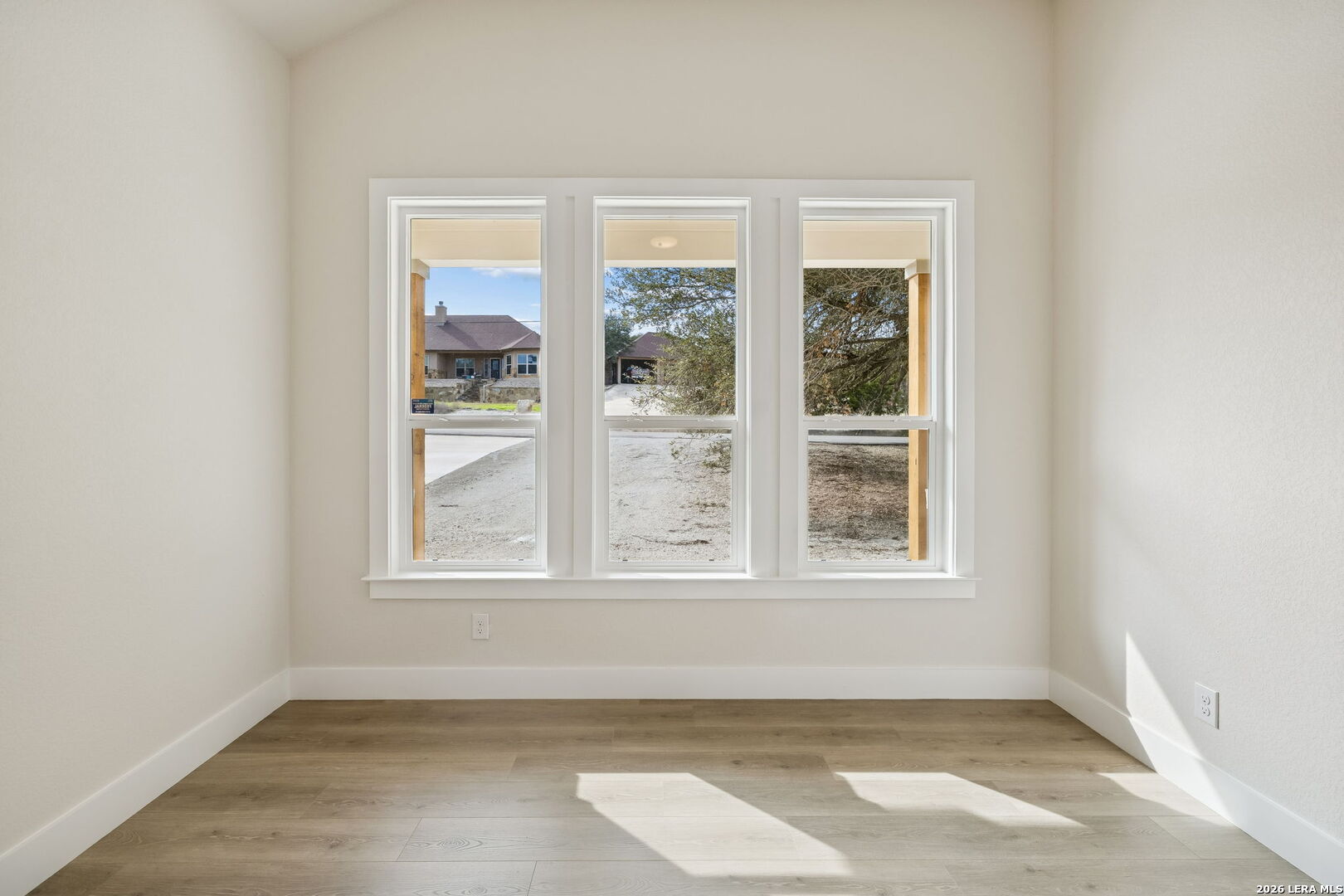 1555 birch