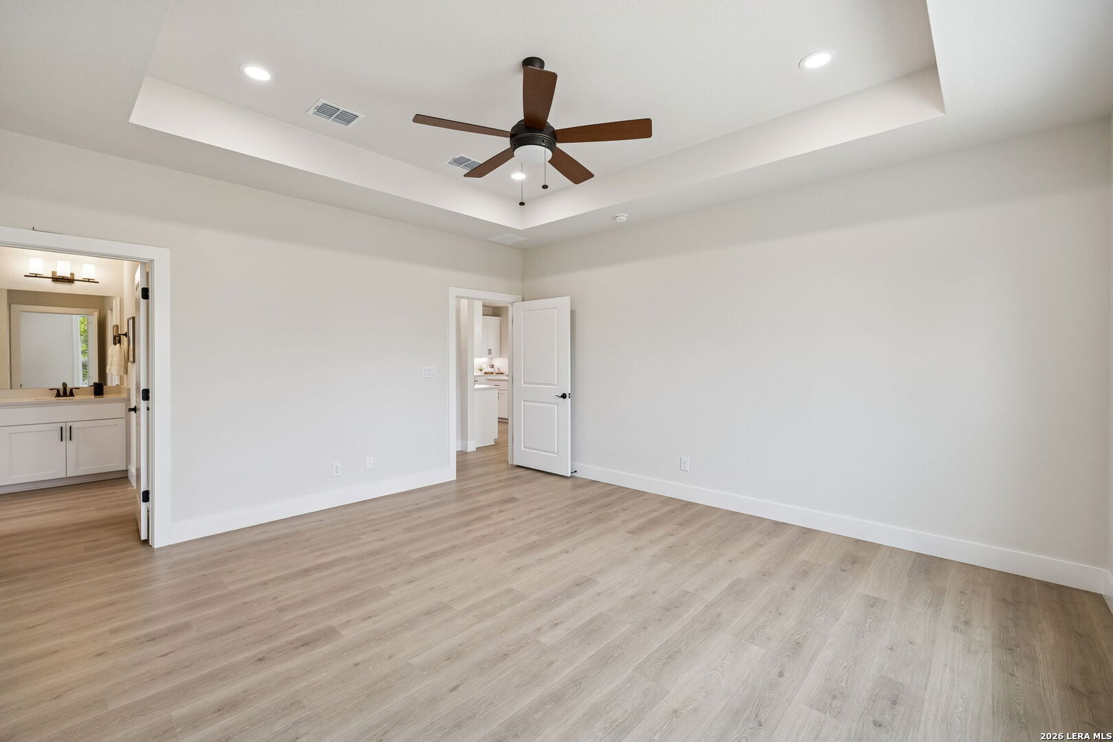 1555 birch