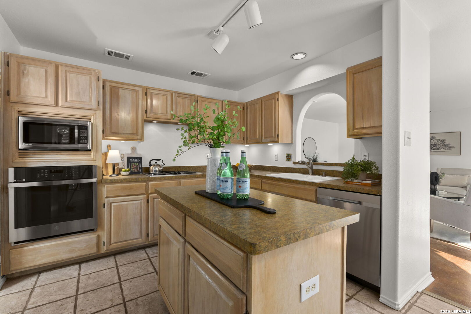 2650 Chestnut Bnd