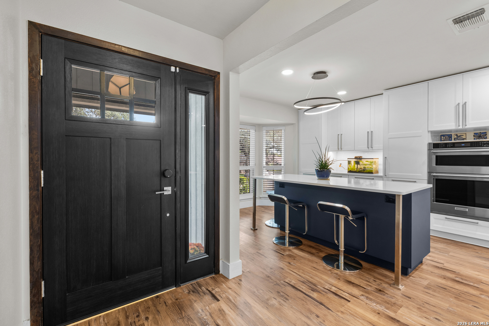 13427 LA VISTA DR