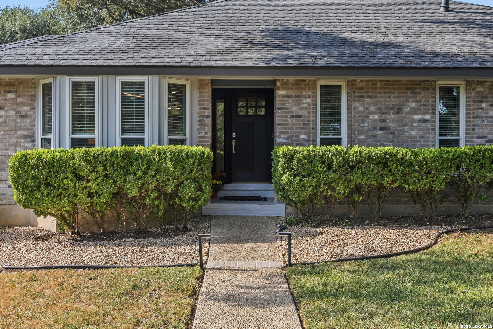 13427 LA VISTA DR