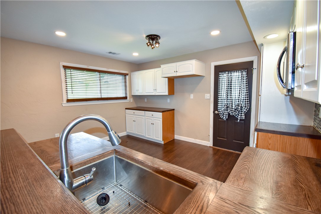 593 Cedardale Drive