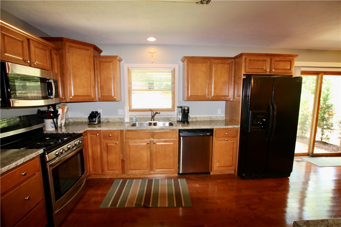 1429 Bower HIll