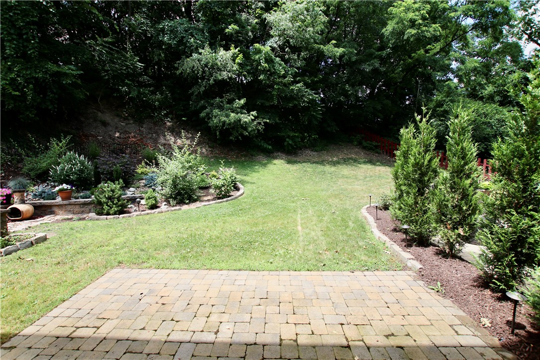 1429 Bower HIll