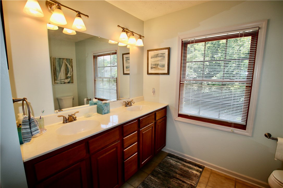 1429 Bower HIll