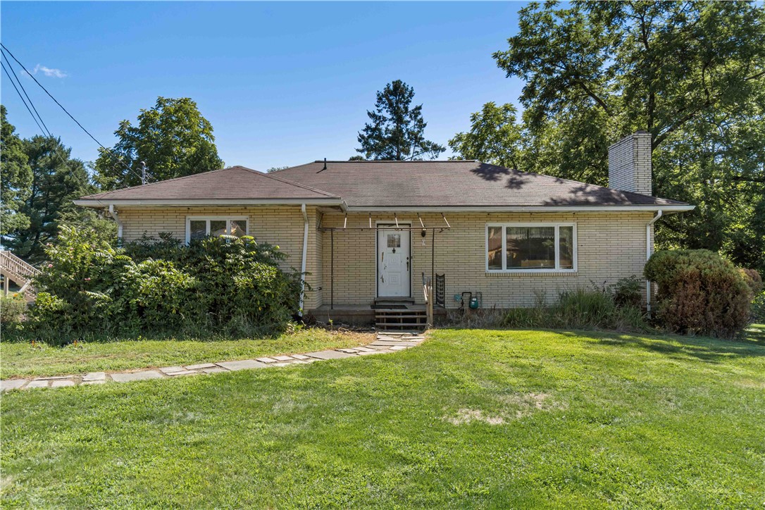 9 Crest Drive