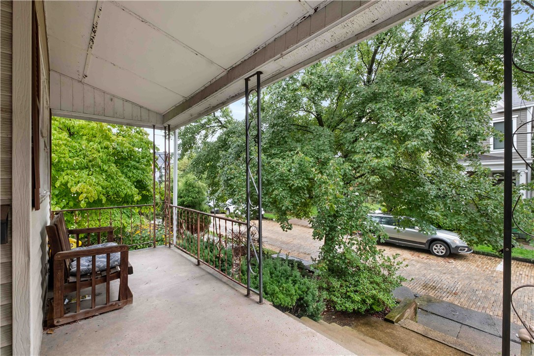135 4th Street