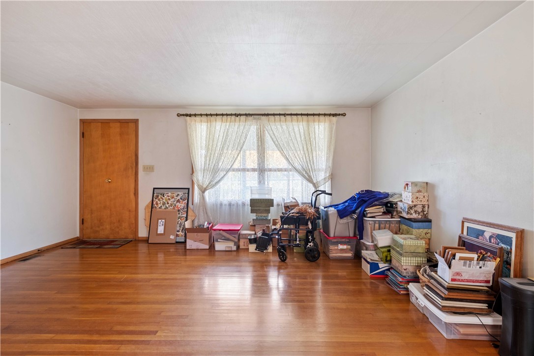 29 Woodland Drive