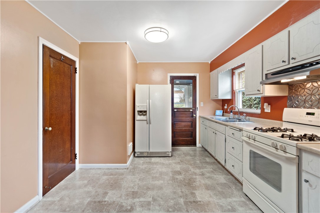 283 MORRISEY ST