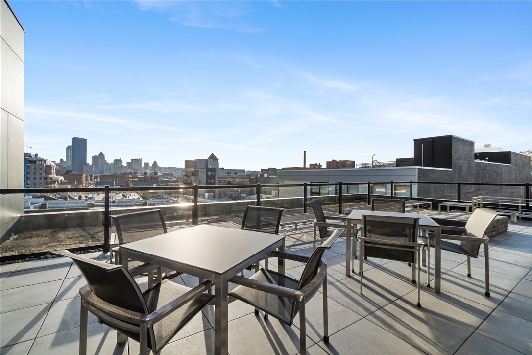 2545 Penn Avenue 304