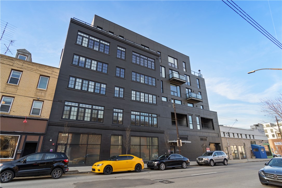 2545 Penn Avenue 304