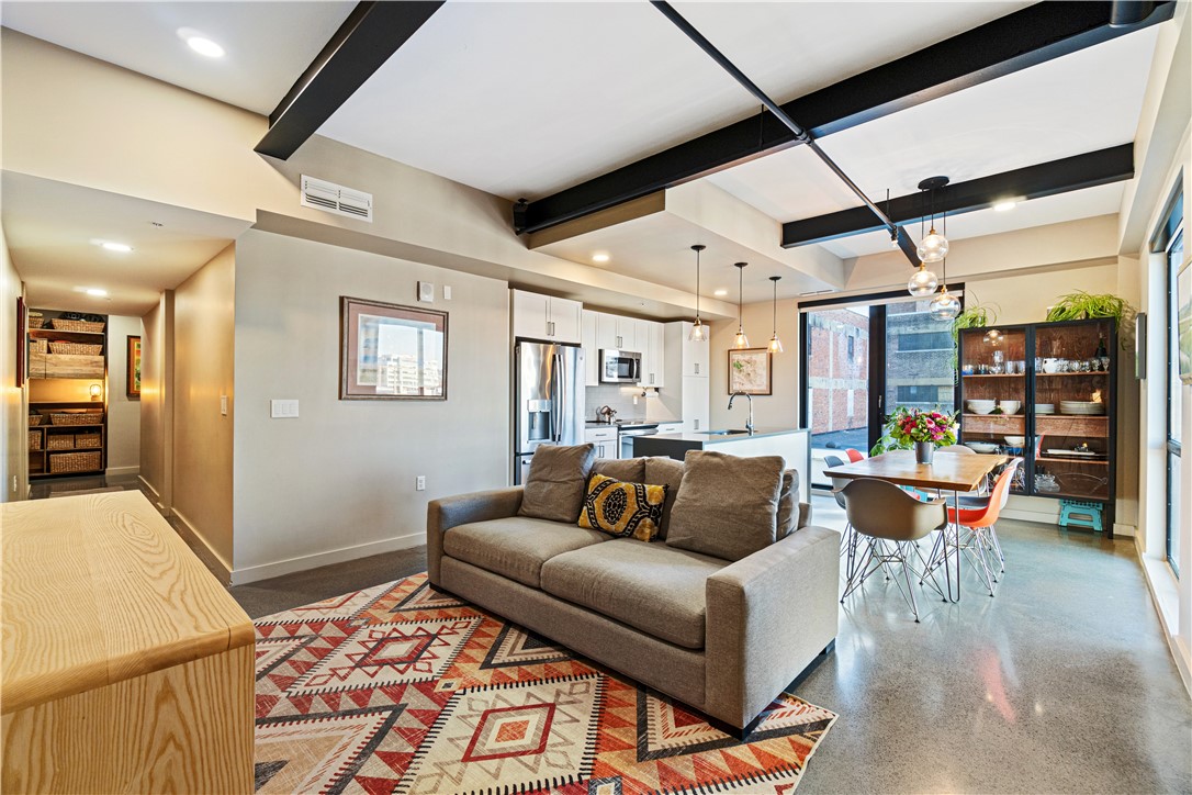 2545 Penn Avenue 304