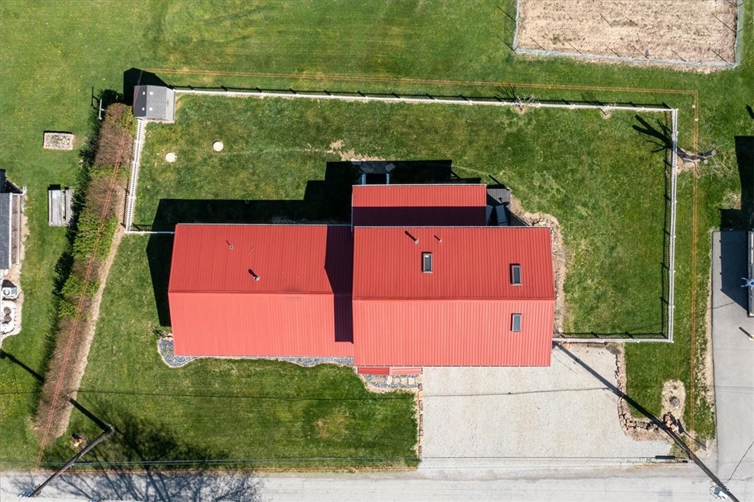 16 BUFFALO ROAD NORTH