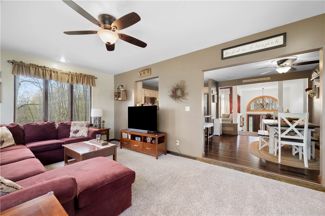 282 Sawmill Run Rd
