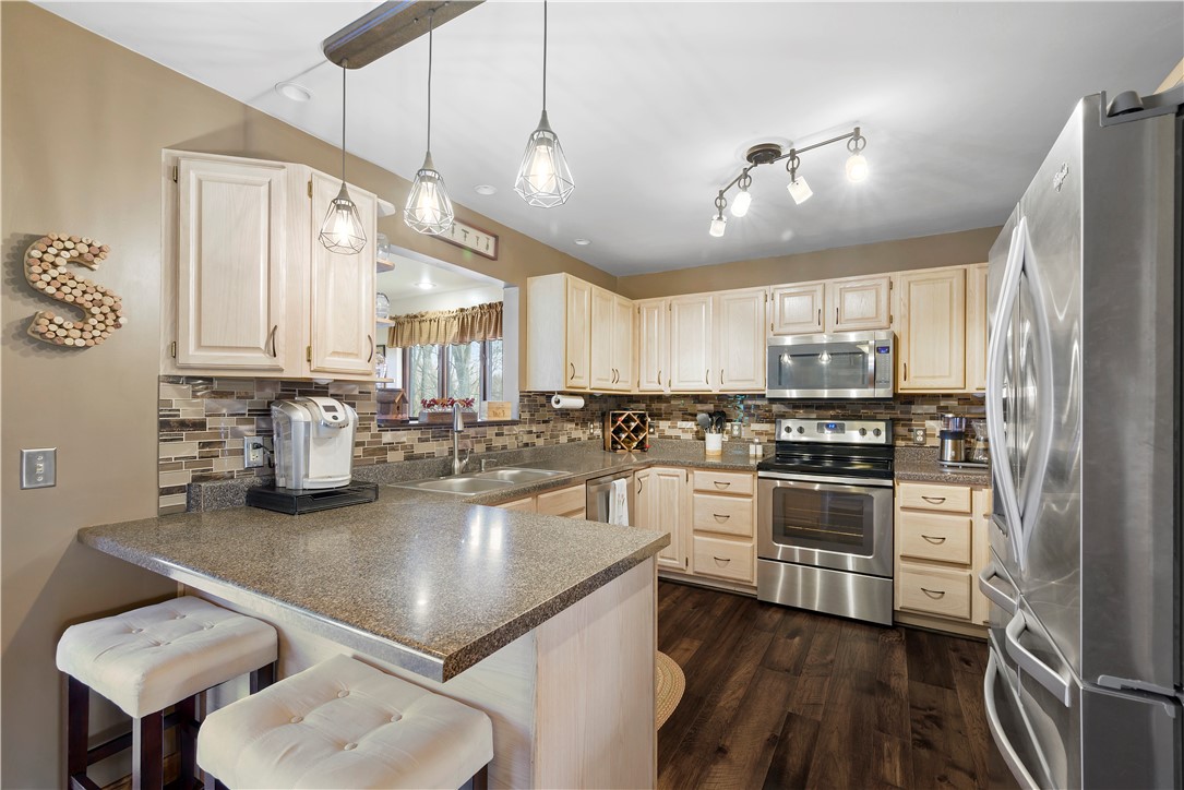 282 Sawmill Run Rd