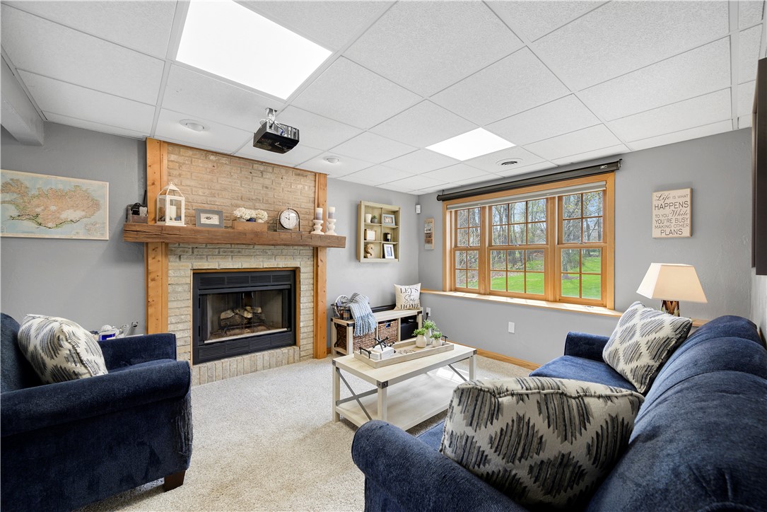 282 Sawmill Run Rd
