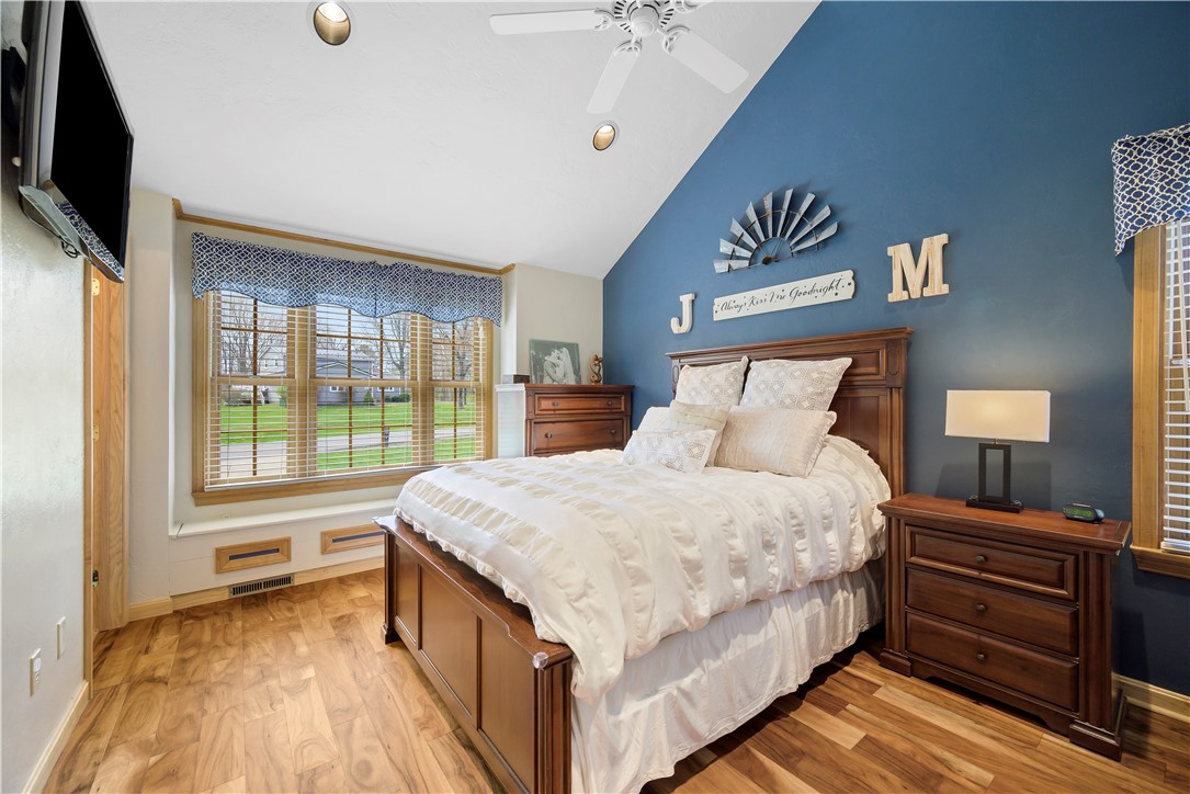 282 Sawmill Run Rd