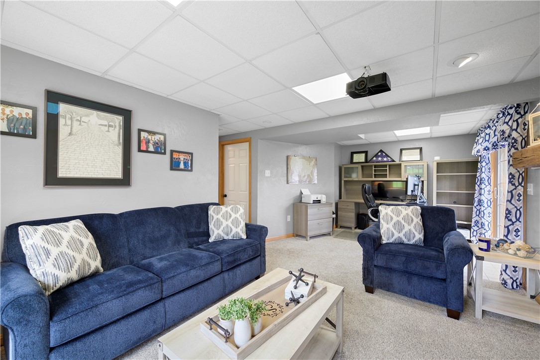 282 Sawmill Run Rd