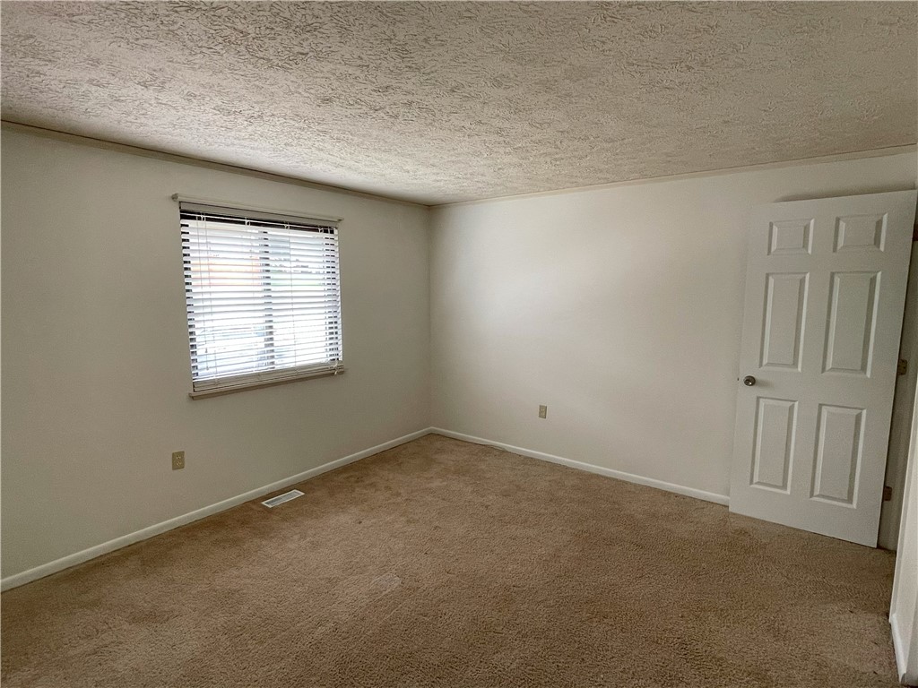 100 Sugar Maple Cir