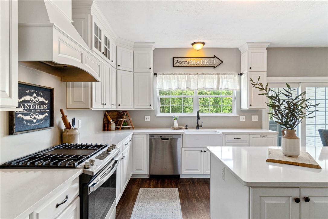 203 Lake Colony Drive