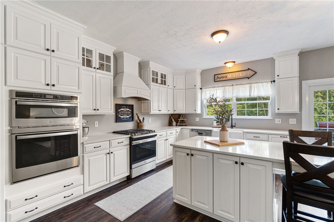 203 Lake Colony Drive