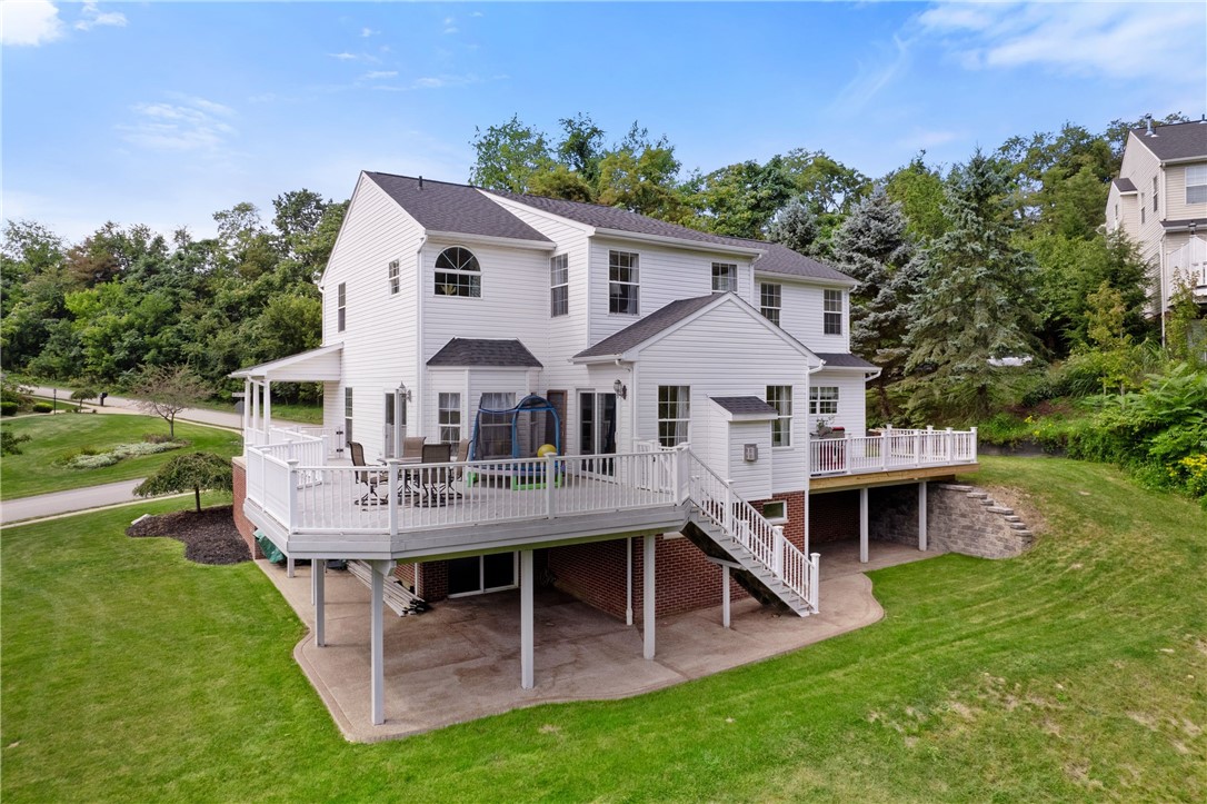 203 Lake Colony Drive