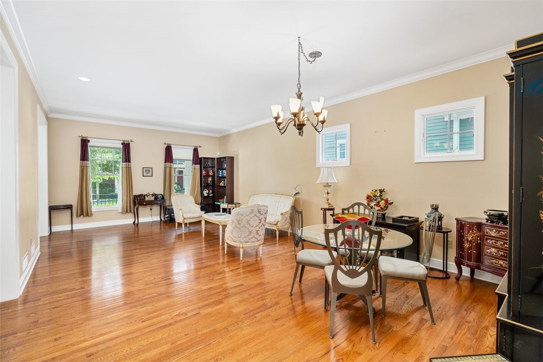 1541 BILTMORE LANE