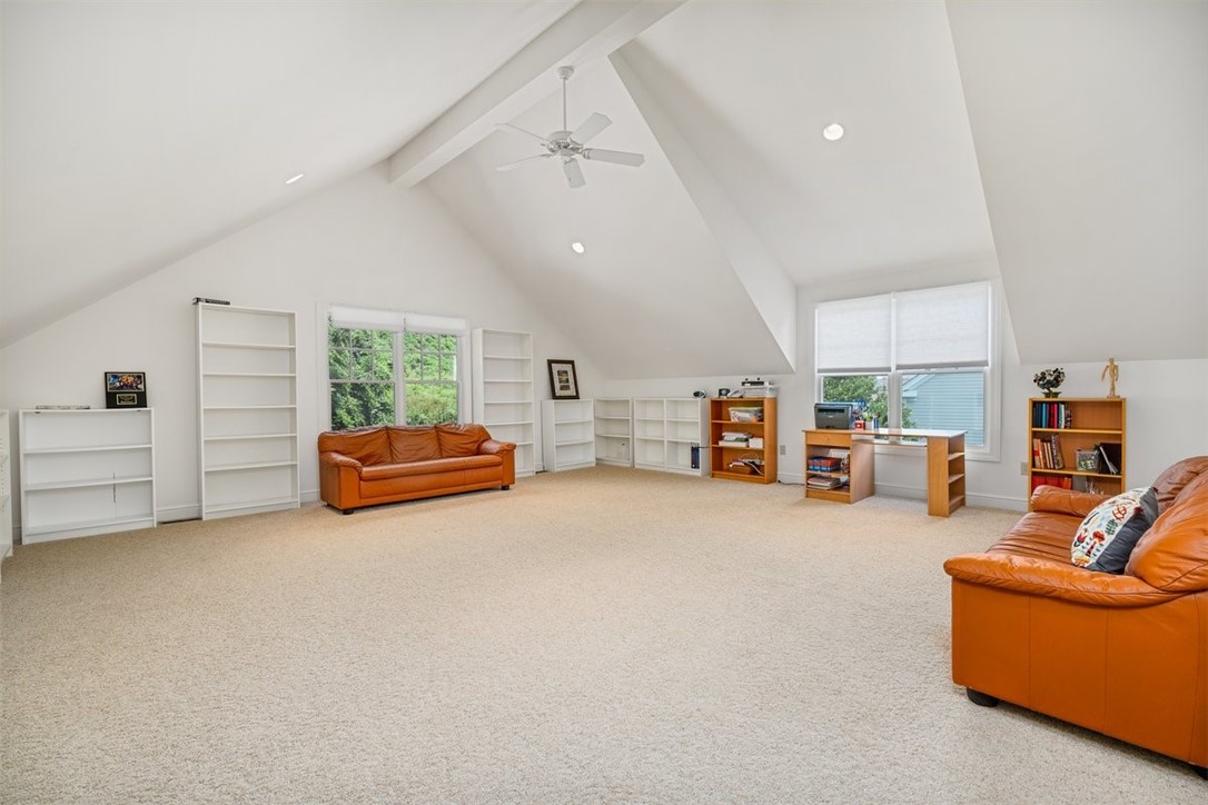 1541 BILTMORE LANE