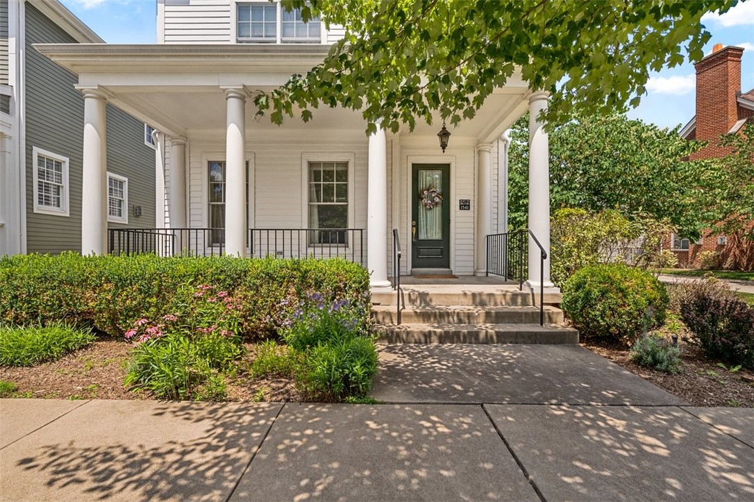 1541 BILTMORE LANE