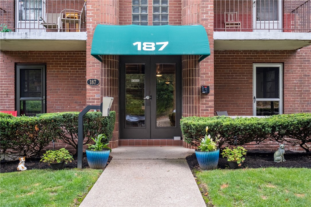 187 Morrison Drive 13
