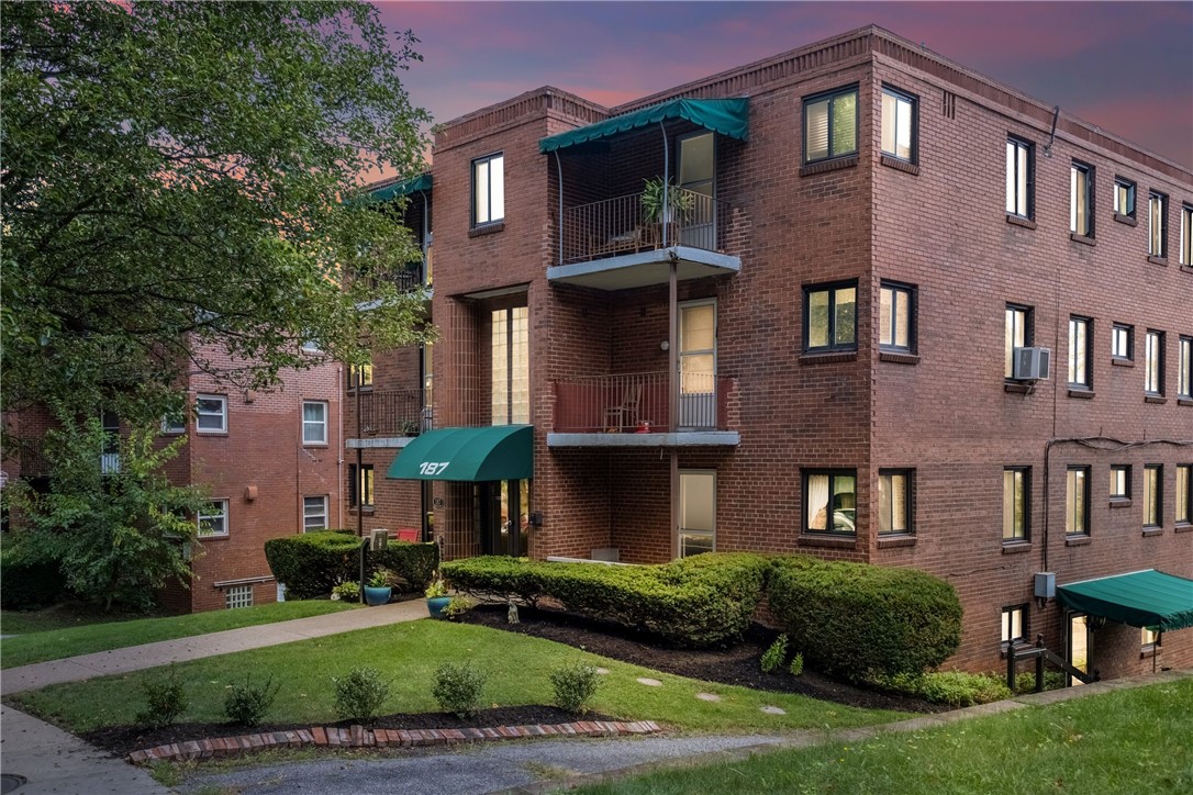 187 Morrison Drive 13