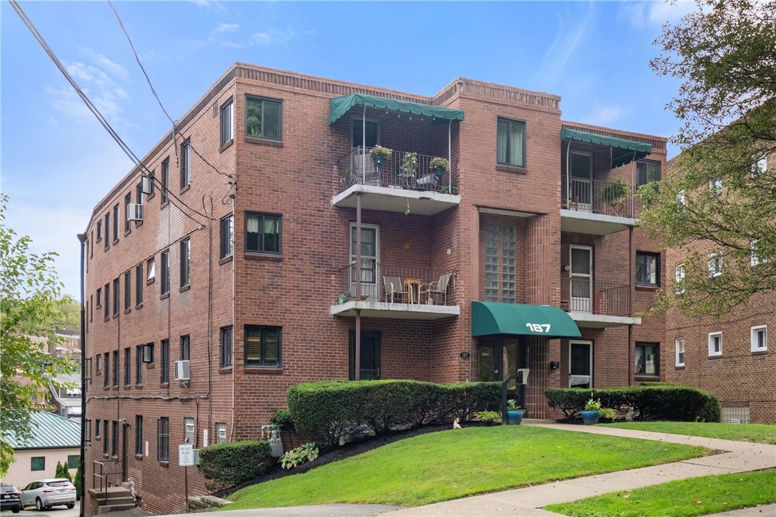 187 Morrison Drive 13