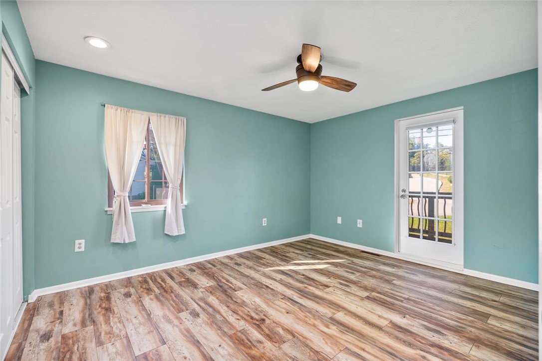 1682 RIDGEWOOD DRIVE