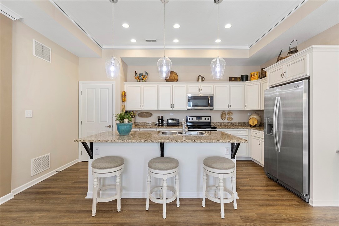 111 Hill Place Dr