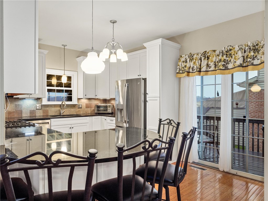 310 WOODCREST DRIVE