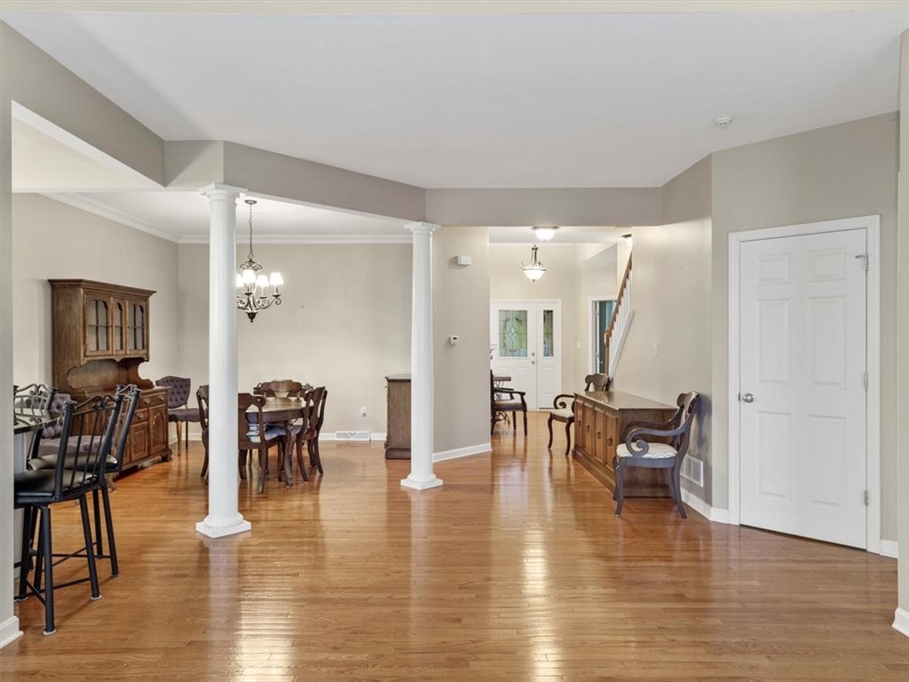 310 WOODCREST DRIVE