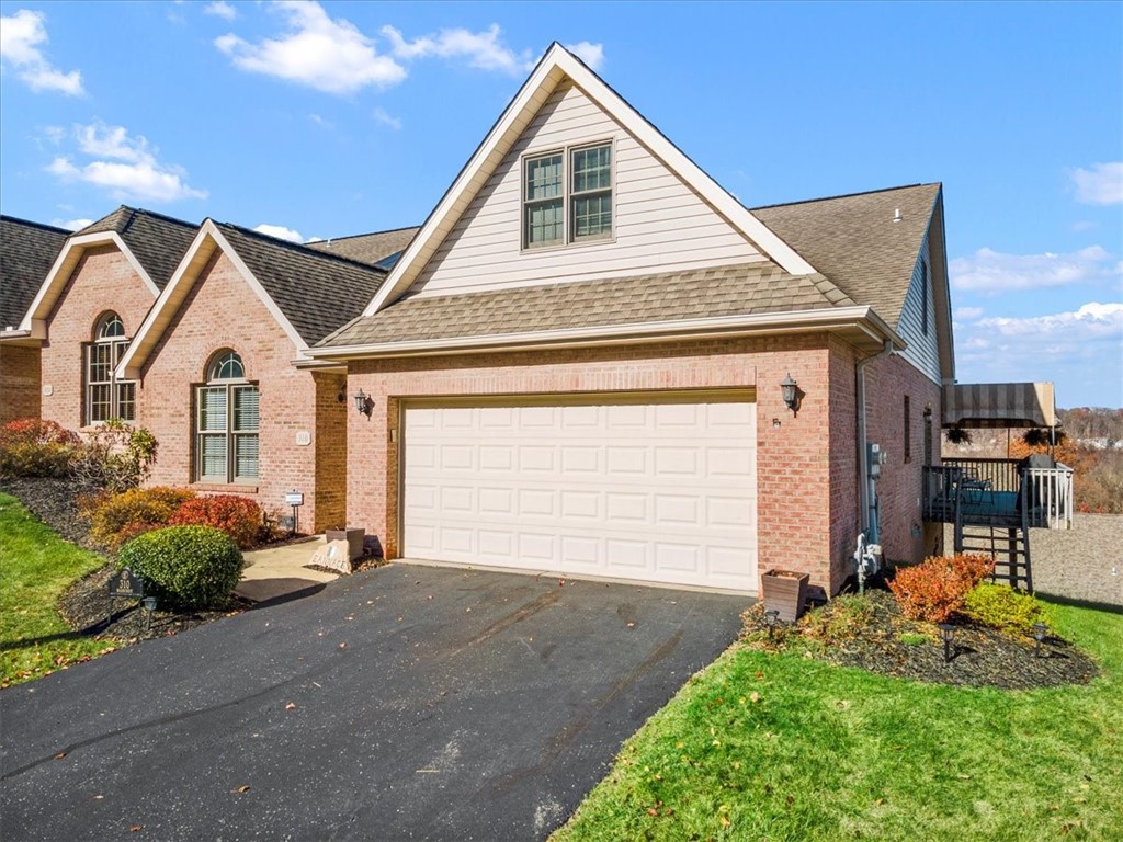 310 WOODCREST DRIVE