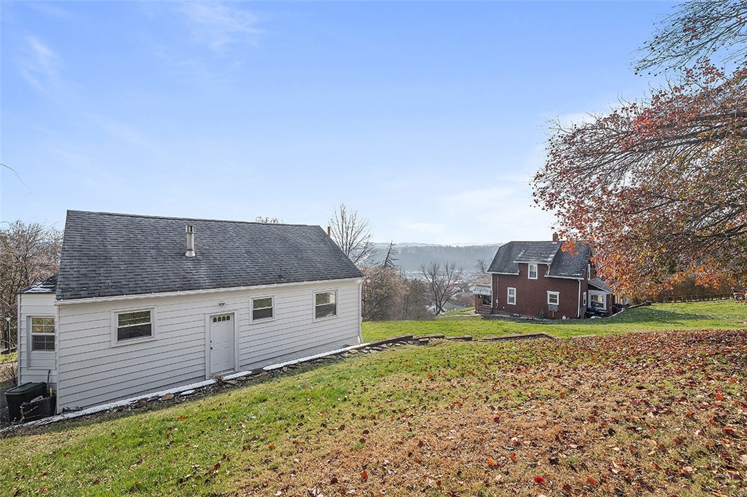 1221 Alter Ave