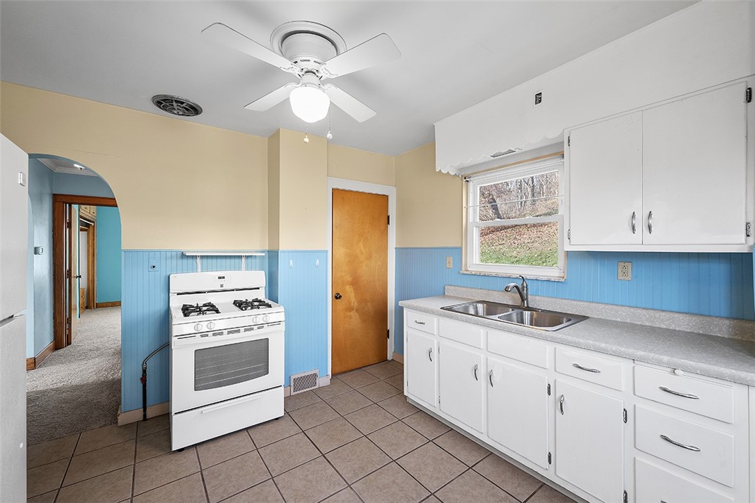 1221 Alter Ave