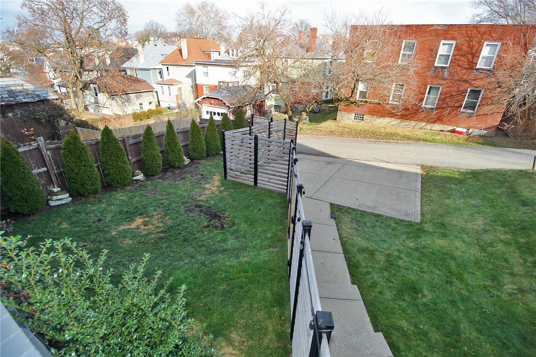 1664 Hillsdale Ave