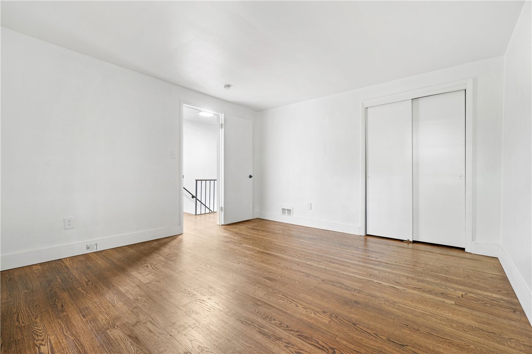 135 W 8th Street