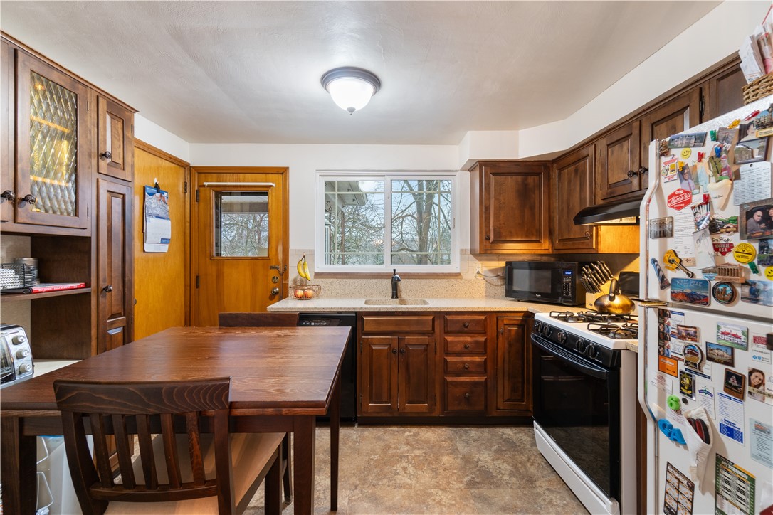 4621 Woodhill Drive