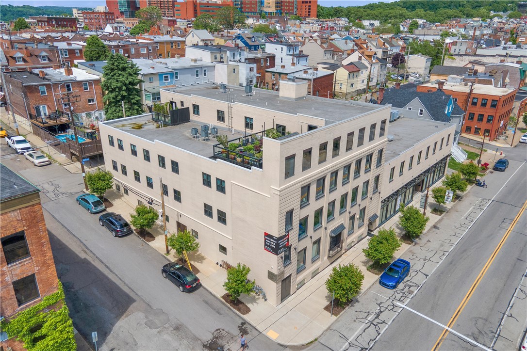 4041 LIBERTY AVENUE 300