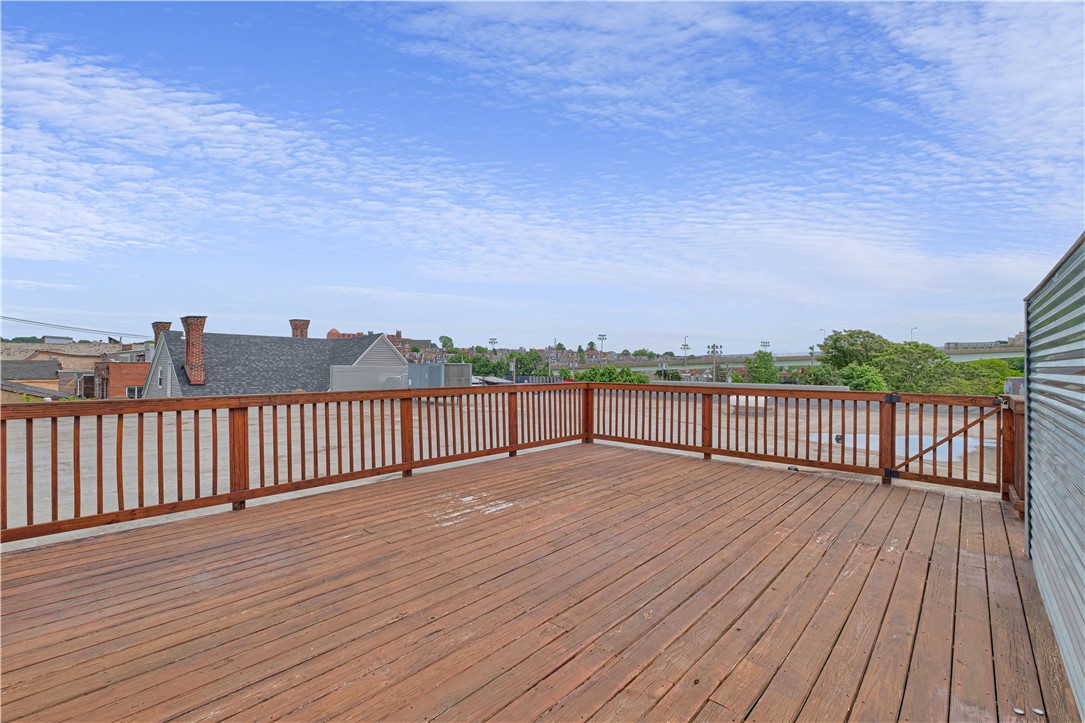 4041 LIBERTY AVENUE 300