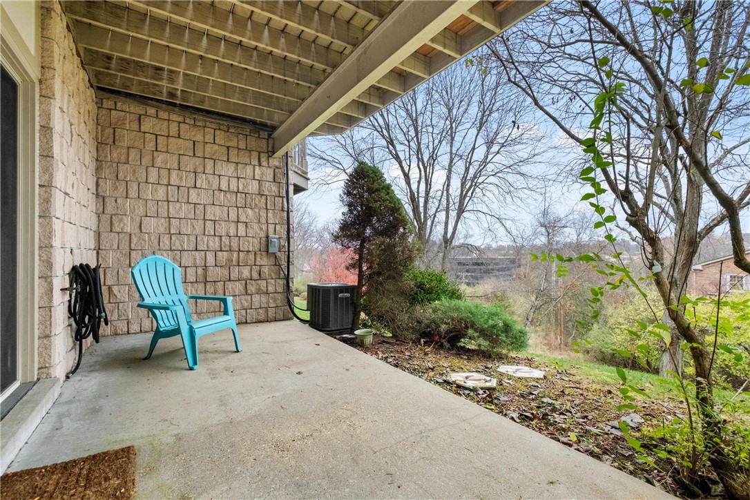 1004 ALDEN DRIVE